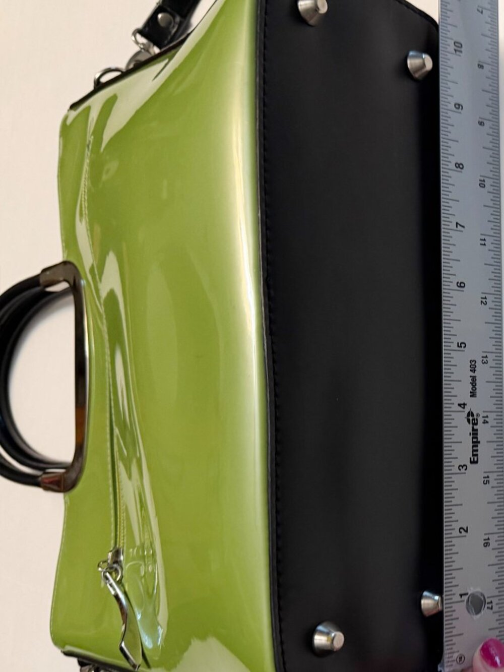 Beijo Vintage Y2K Lime Green/Black Patent Satchel Crossbody Bag Metal Handle - Picture 7 of 13
